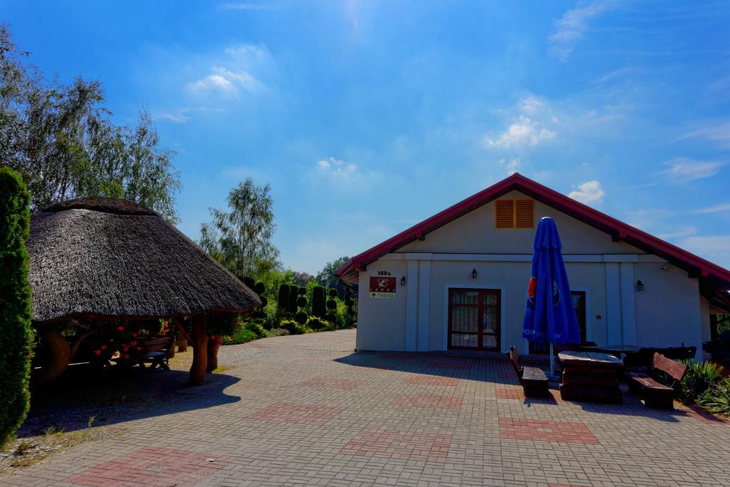 Bed and Breakfast Laura Белхатув Экстерьер фото